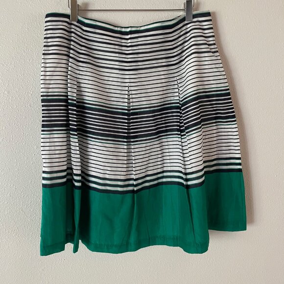 Talbot's Emerald Green Navy Blue White Stripes A-Line Pleated Skirt Size 16P‎ - Picture 8 of 10
